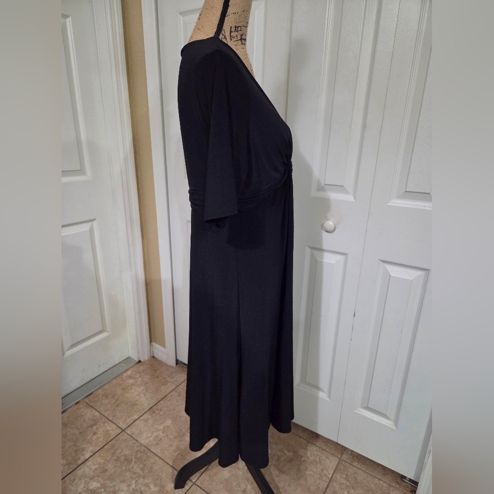 Jones New York Black Knot-Front Midi Dress - Picture 5 of 11
